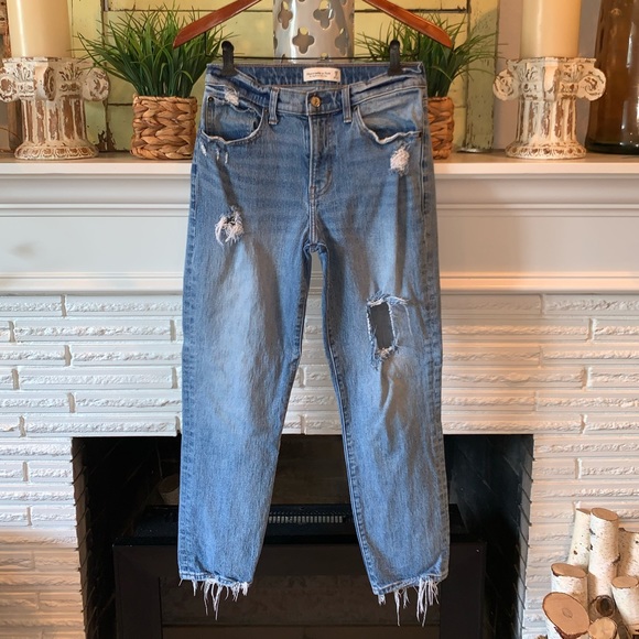 Abercrombie & Fitch Denim - Abercrombie & Fitch The Boyfriend Mid Rise Distressed Ankle Jeans Size 26